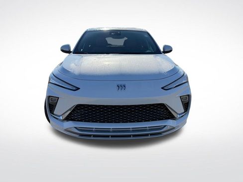 New 2026 Buick Envista Avenir image 12