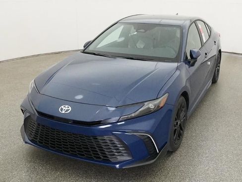 New 2026 Toyota Camry SE FWD image 16