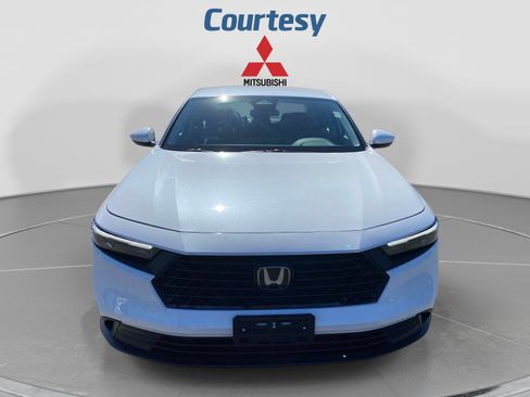 Used 2023 Honda Accord LX image 8