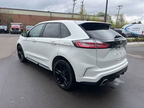 Used 2023 Ford Edge ST w/ Equipment Group 401A AWD/4WD image 7