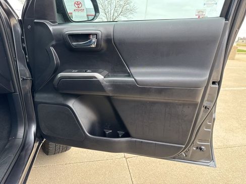 Certified 2021 Toyota Tacoma TRD Sport image 19