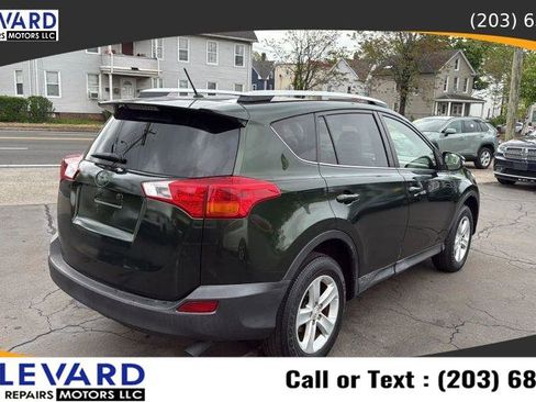 Used 2013 Toyota RAV4 XLE AWD/4WD image 7