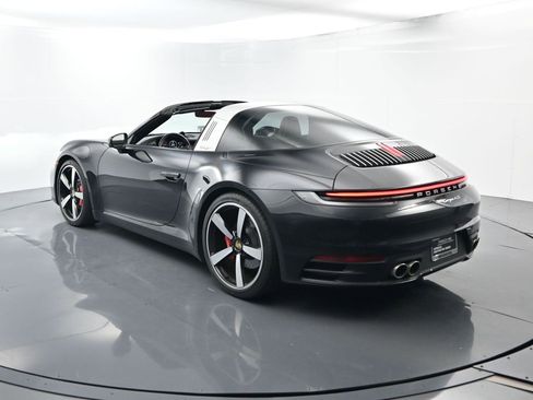 Used 2022 Porsche 911 Targa 4S image 3
