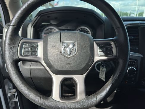 Used 2022 RAM 1500 Classic SLT w/ Protection Group AWD/4WD image 12