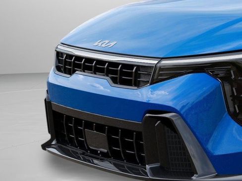 New 2025 Kia K4 GT-Line image 13