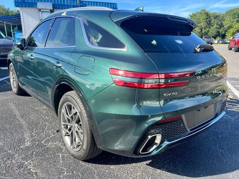 Used 2024 Genesis GV70 2.5T w/ Advanced Package AWD/4WD image 3