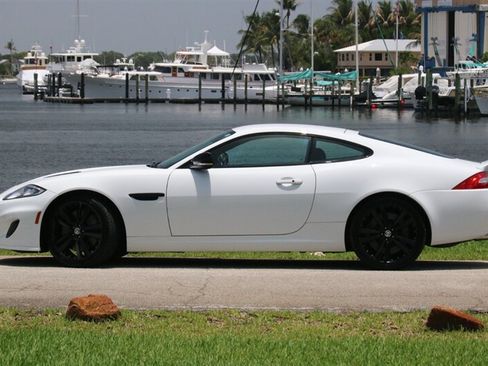 Used 2013 Jaguar XKR R RWD image 6