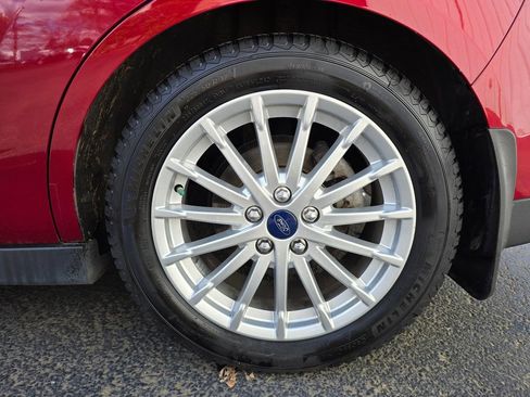 Used 2013 Ford C-MAX SEL image 6