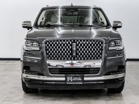 Used 2022 Lincoln Navigator Black Label image 4