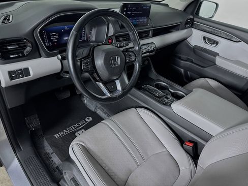 Certified 2023 Honda Pilot Elite image 8