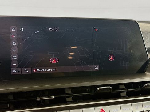 Used 2025 Kia Telluride S FWD image 22
