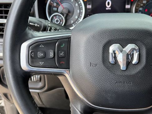 Used 2022 RAM 1500 Laramie AWD/4WD image 16