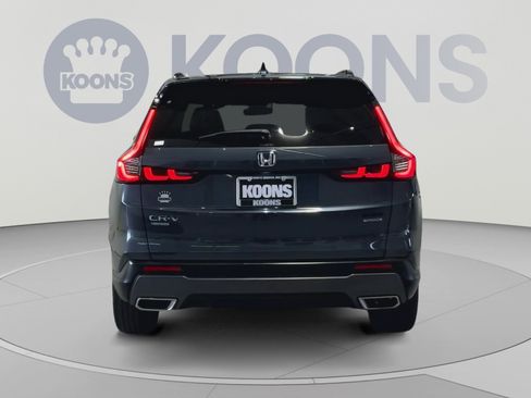 Used 2025 Honda CR-V Sport Touring image 10