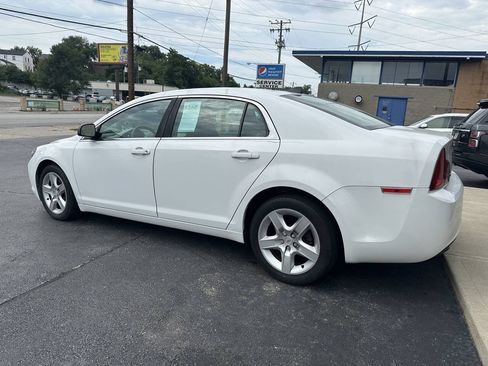 Used 2012 Chevrolet Malibu LS FWD image 5
