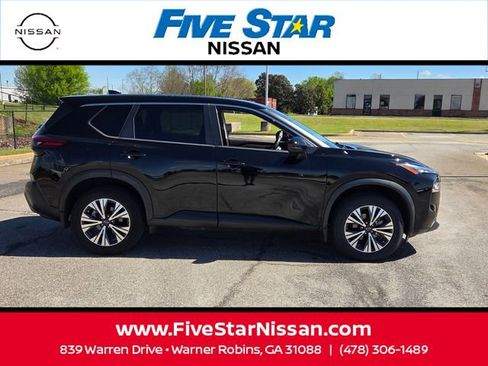 Used 2022 Nissan Rogue SV image 14