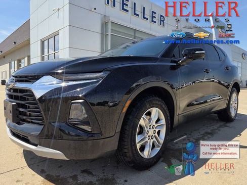 Used 2020 Chevrolet Blazer LT FWD image 1