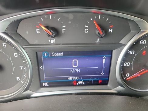 Used 2023 GMC Terrain SLE w/ Elevation Edition FWD image 25