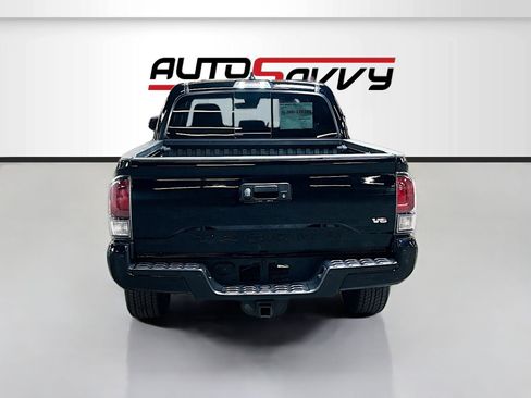 Used 2023 Toyota Tacoma TRD Sport w/ Advanced Technology Package image 6