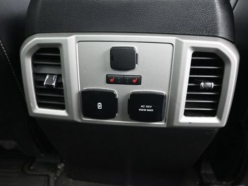 Used 2019 Ford F150 Lariat w/ Equipment Group 502A Luxury AWD/4WD image 7