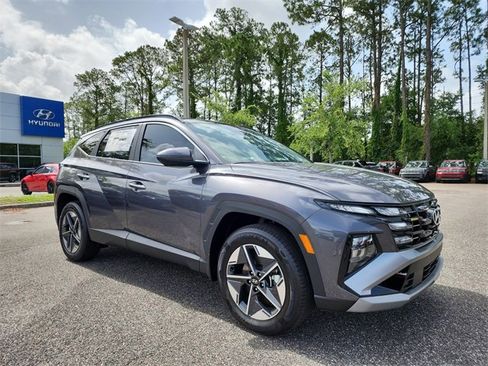 New 2025 Hyundai Tucson SEL image 1