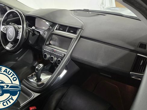 Used 2019 Jaguar E-PACE S AWD/4WD image 40