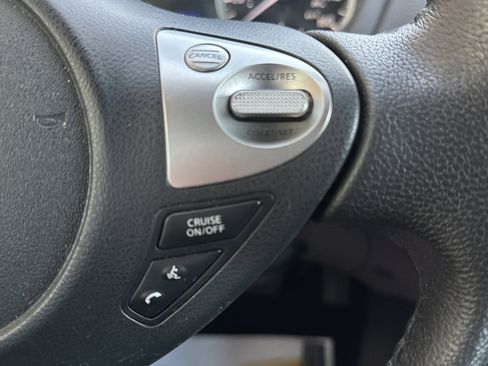 Used 2019 Nissan Sentra SV image 17