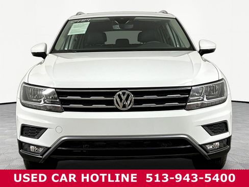 Used 2020 Volkswagen Tiguan SEL AWD/4WD image 2