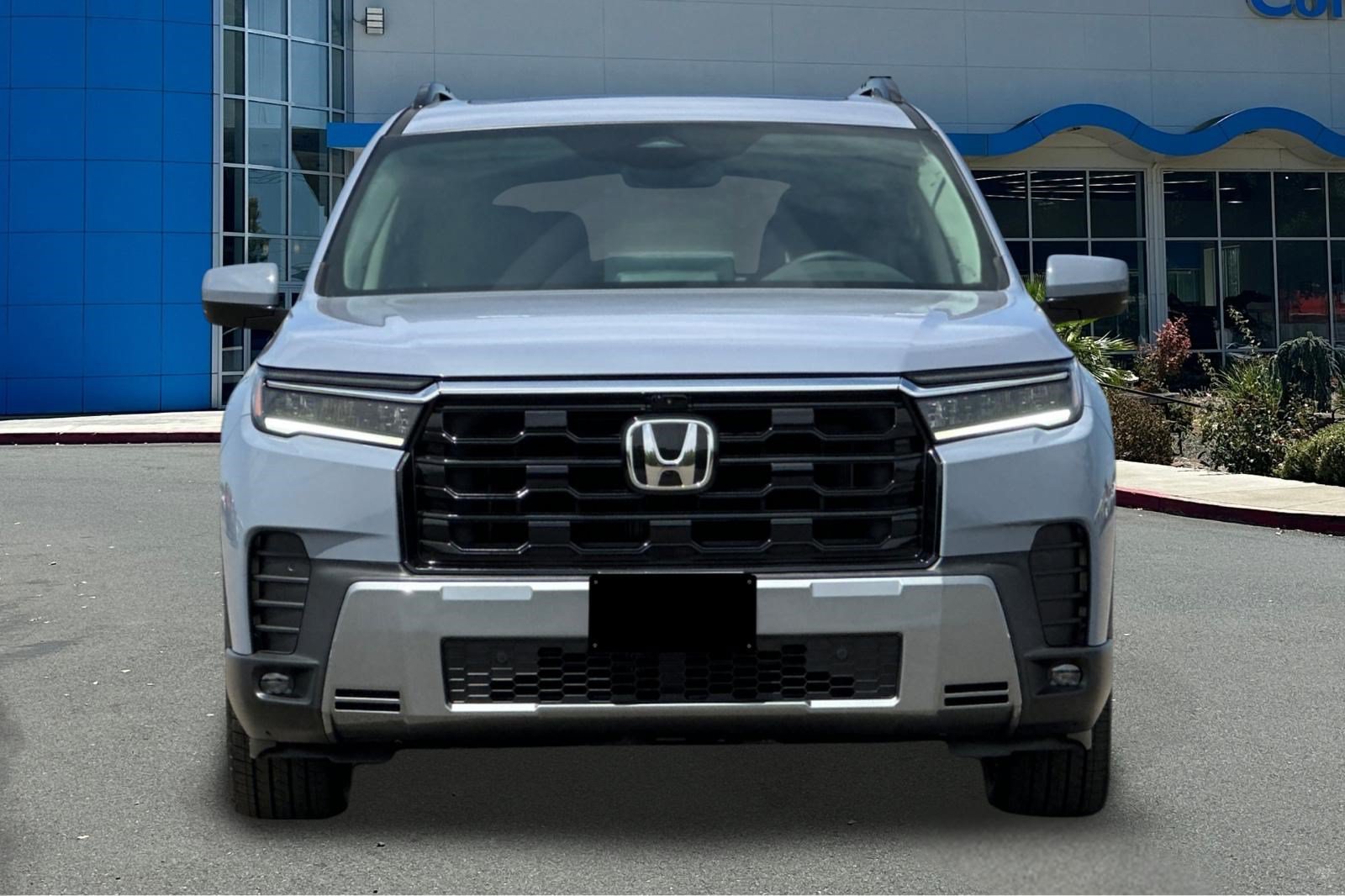 New 2026 Honda Pilot Touring image 5