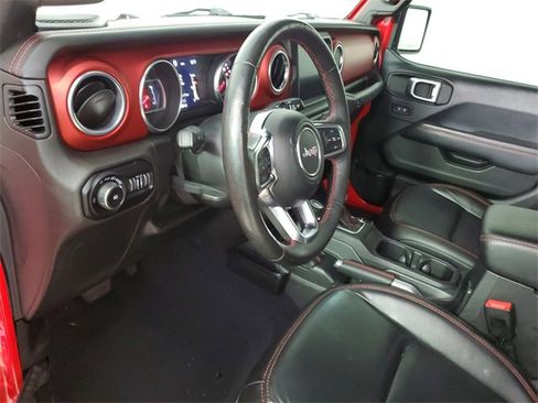 Used 2018 Jeep Wrangler Unlimited Rubicon w/ Dual Top Group image 19
