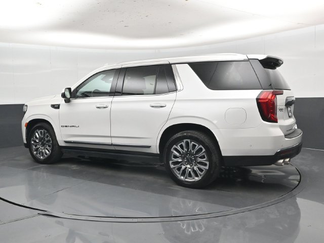 Used 2023 GMC Yukon Denali Ultimate AWD/4WD image 39