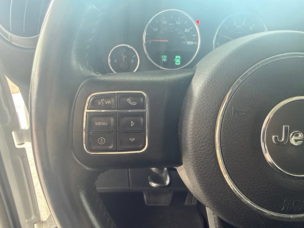 Used 2018 Jeep Wrangler Unlimited Sport S AWD/4WD image 25