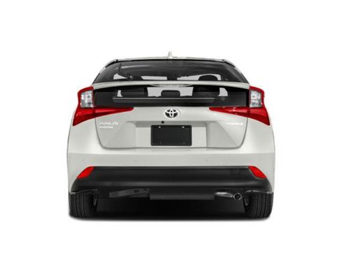 Used 2020 Toyota Prius XLE w/ Advanced Technology Package image 5