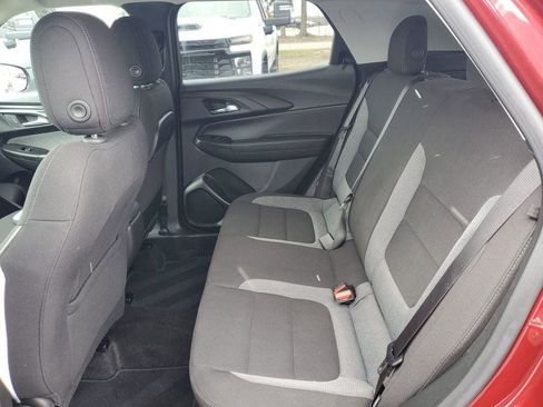 Used 2024 Chevrolet TrailBlazer LT w/ Driver Confidence Package image 24