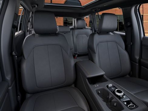 New 2026 Jeep Cherokee Limited AWD/4WD image 16