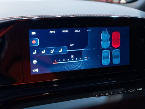 Certified 2025 Ferrari Purosangue AWD/4WD image 34