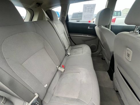 Used 2013 Nissan Rogue S image 8