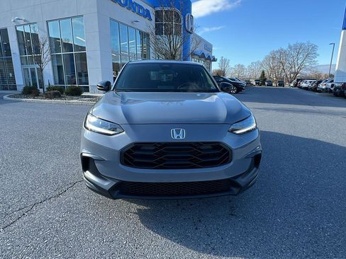 Certified 2024 Honda HR-V Sport image 9