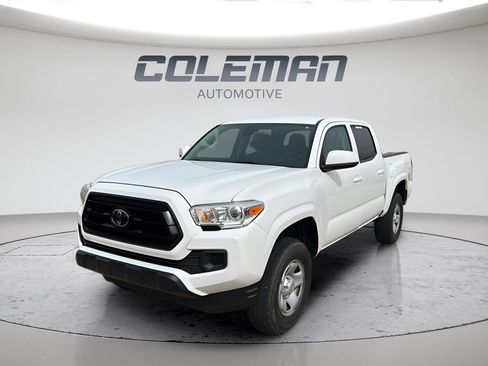 Used 2023 Toyota Tacoma SR image 1