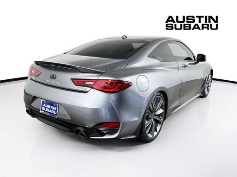Used 2017 INFINITI Q60 Red Sport 400 AWD/4WD image 7