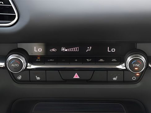 Used 2024 MAZDA CX-30 2.5 Turbo w/ Premium Plus Pkg image 17