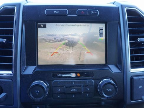 Used 2015 Ford F150 XLT w/ Equipment Group 302A Luxury image 8