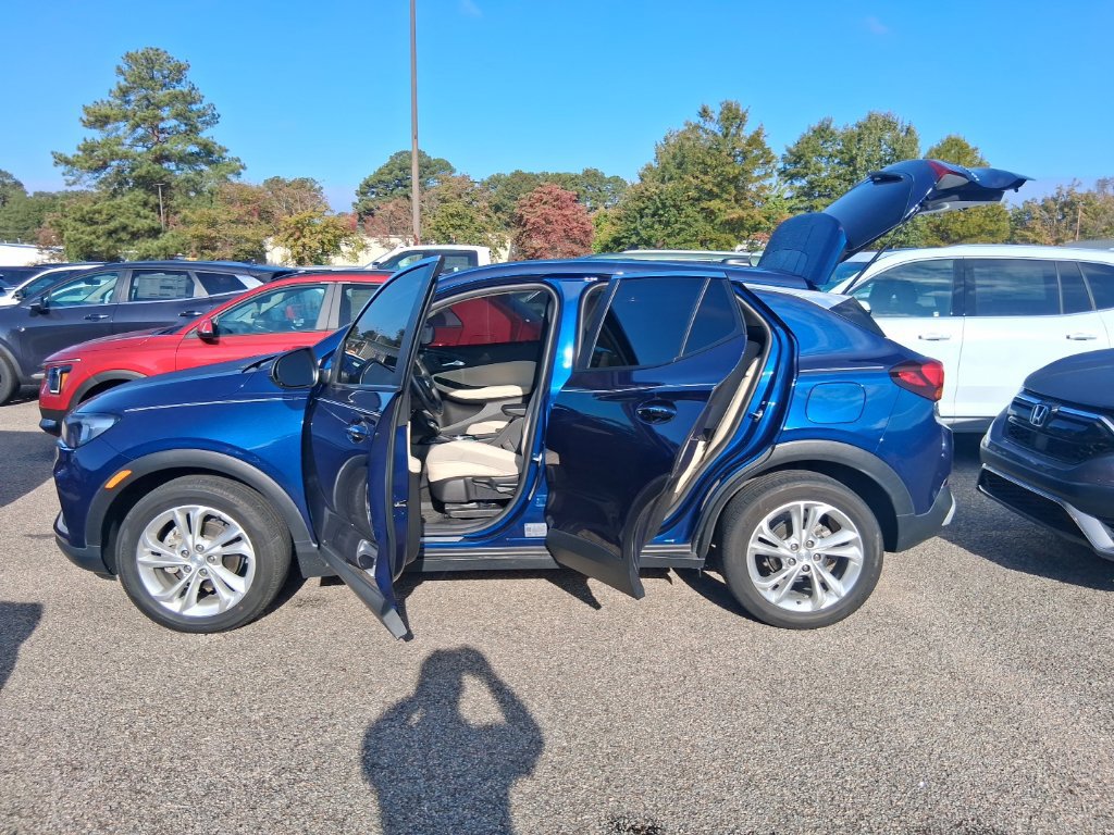 Used 2023 Buick Encore GX Preferred FWD image 16