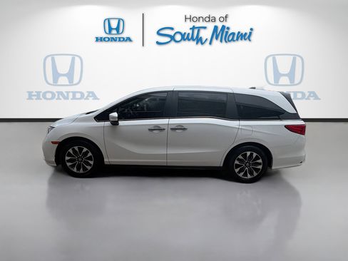 Used 2024 Honda Odyssey EX-L image 4