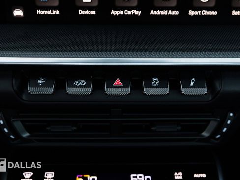 Used 2022 Porsche 911 Turbo image 30