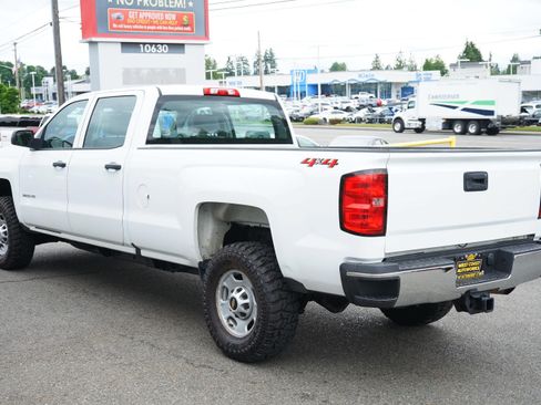 Used 2018 Chevrolet Silverado 2500 W/T AWD/4WD image 3