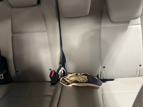 Used 2016 Honda HR-V EX image 21