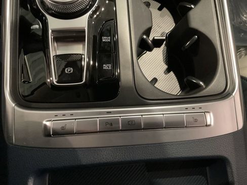 New 2026 Kia Carnival EX FWD image 13