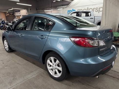 Used 2010 MAZDA MAZDA3 i Touring image 2