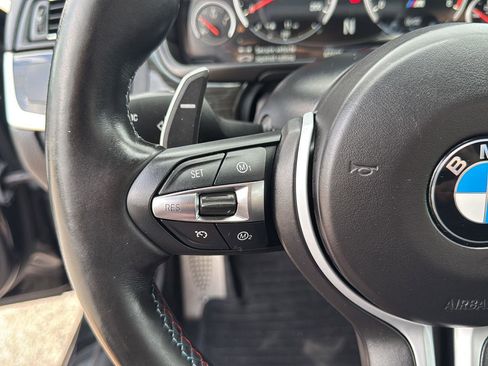 Used 2016 BMW M5 image 19