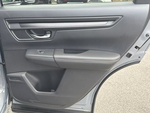 Used 2024 Honda CR-V Sport image 18